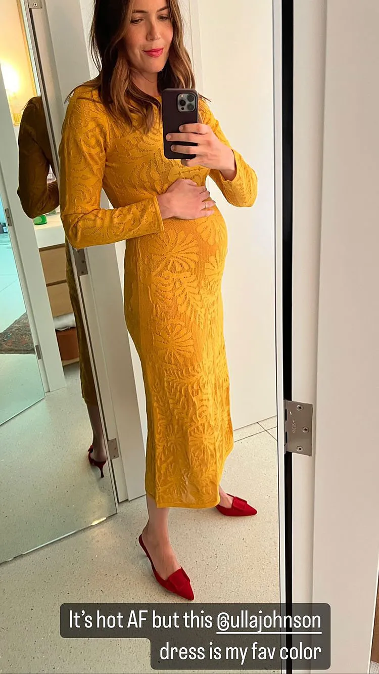 Pregnant Mandy Moore's Baby Bump Album Ahead of 2nd Child With Husband Taylor Goldsmith
