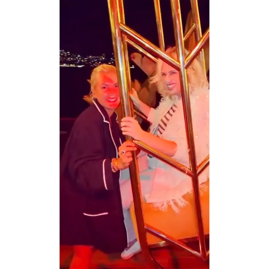 Rebel Wilson Teases GF Ramona Agruma: Thanks for 'Giving Me a Push