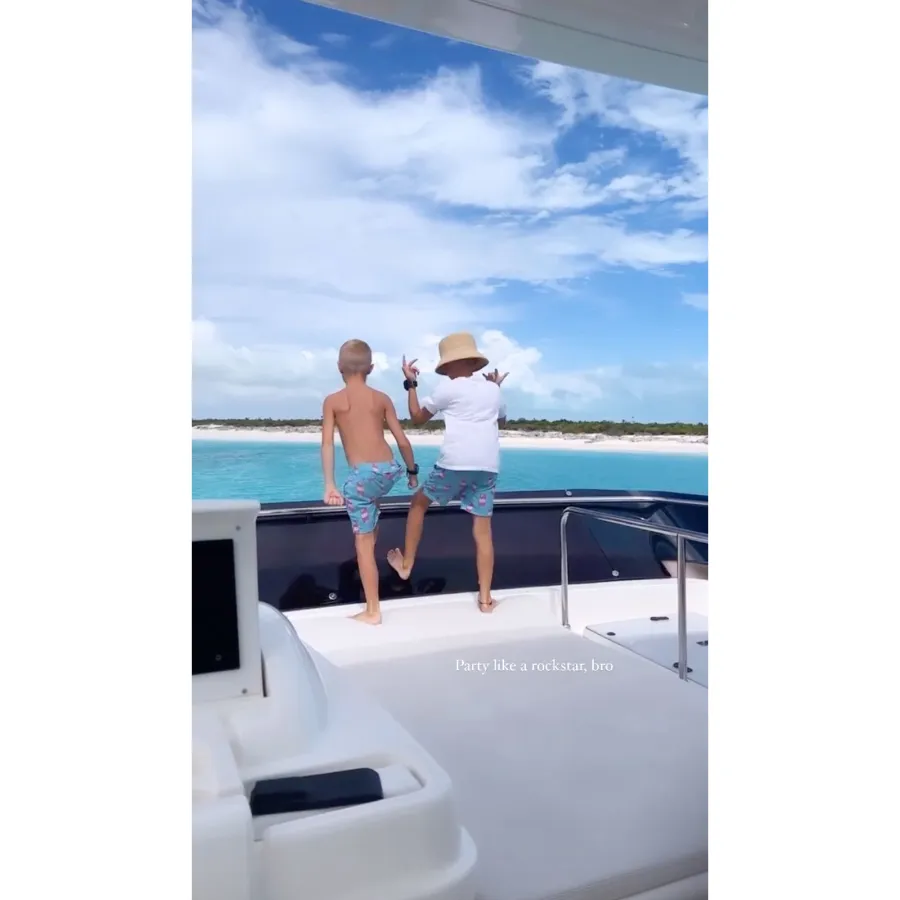 Saltwater Hair Kristin Cavallari Enjoys Tropical Getaway With 3 Kids Pics