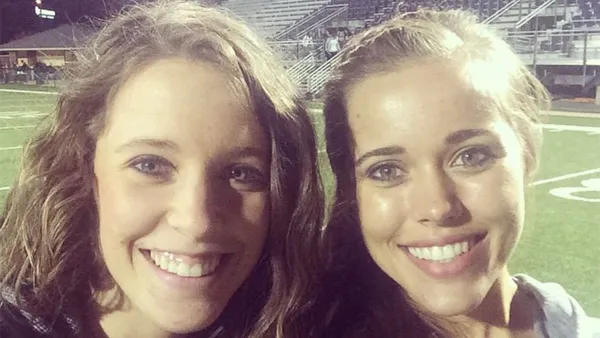 September 2015 Inside Jill Duggar and Jessa Duggar Sibling Relationship Through the Years