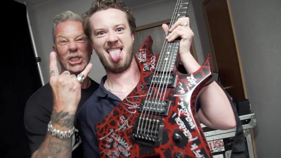 Stranger Things’ Joseph Quinn Performs With Metallica at Lollapalooza: Hellfire Club’s ‘Most Metal Meeting’