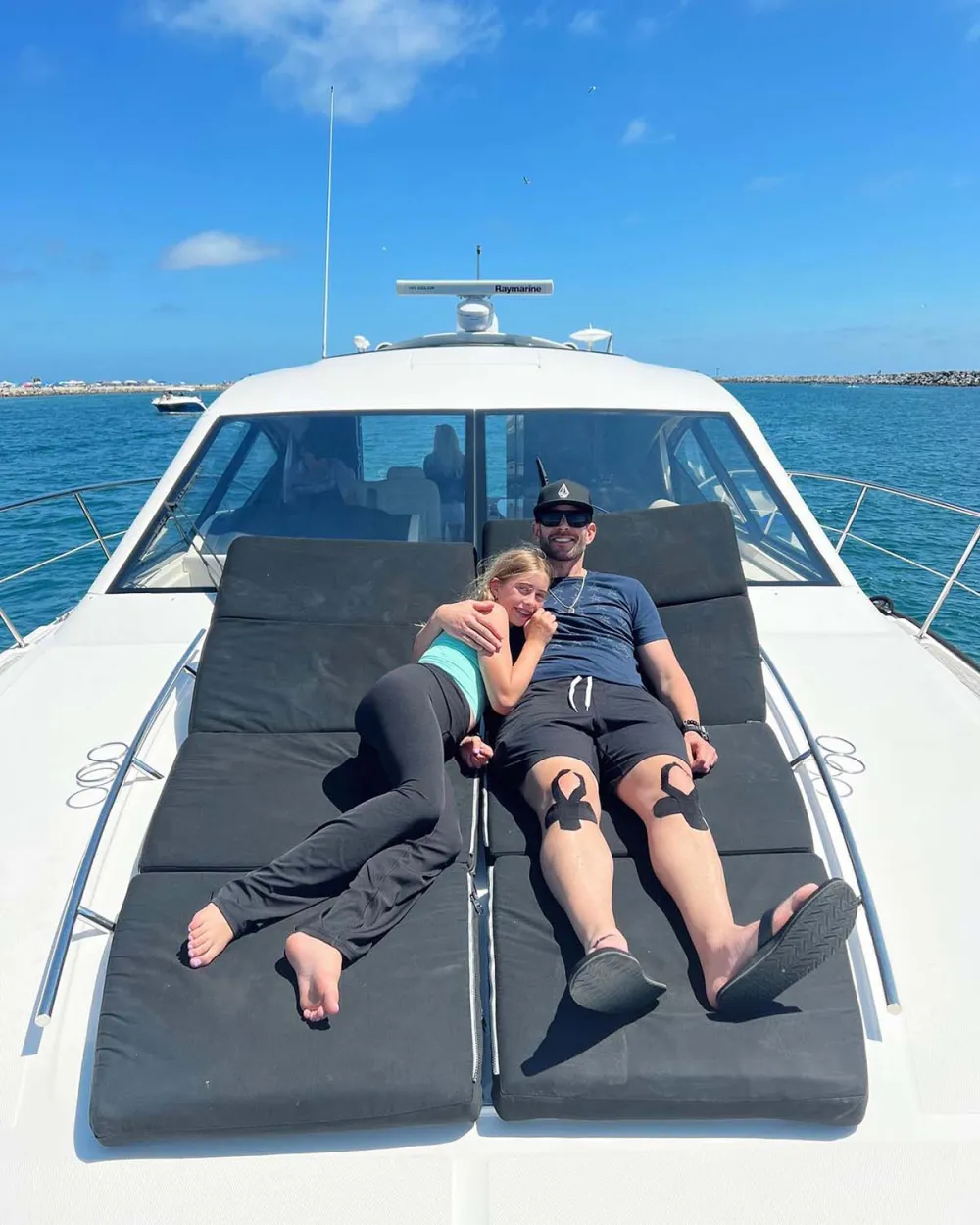 Tarek El Moussa Offers Recovery Update Following Tears Both Knees Bicep