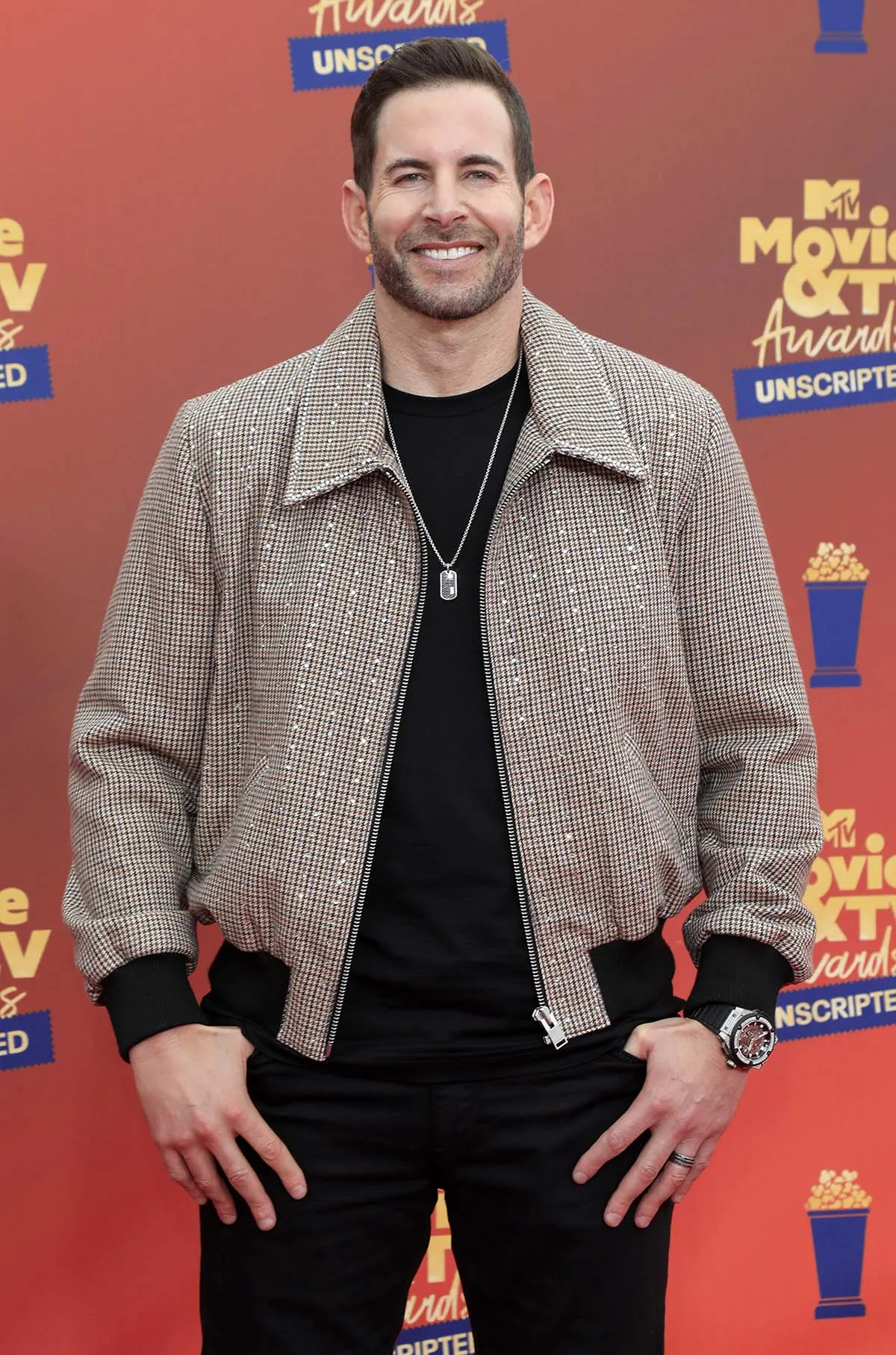 Tarek El Moussa Offers Recovery Update Following Tears Both Knees Bicep