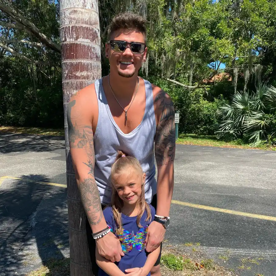 'Teen Mom' Cuties! Tyler Baltierra, Catelynn Lowell's Sweetest Family Pics