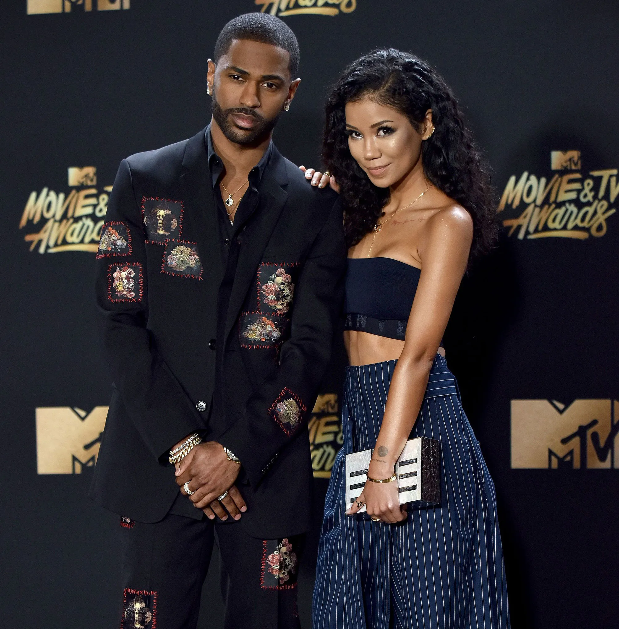 This is a prep for Jhene Aiko Gives Birth Welcomes 1st Child with Big Sean