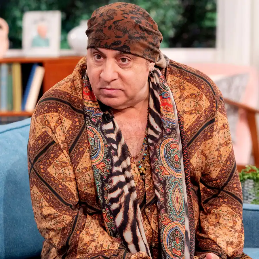 Tony Sirico Dead at 79: 'Sopranos' Cast and More Stars React To His Death