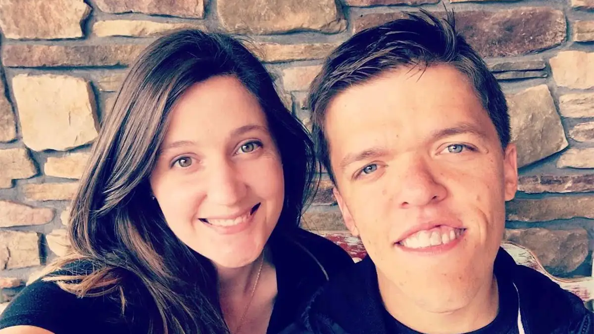 Tori Roloff Jokes She Birthed the Same Child Twice Compares Pics of Jackson and Josiah