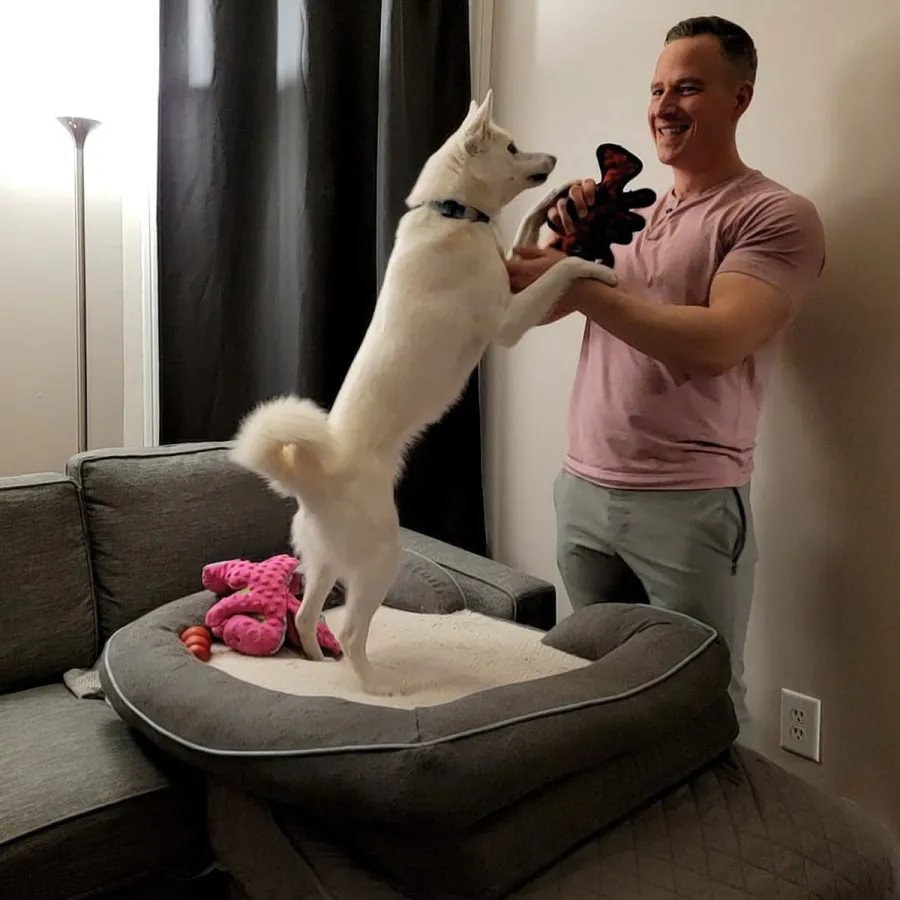 Who Is Jeremy Hartwell 5 Things to Know Amid Love Is Blind Lawsuit