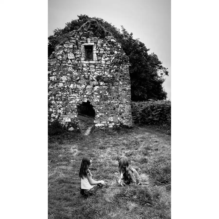 Family Fun! See Olivia Wilde’s Cutest Snaps With Her and Jason Sudeikis’ Kids