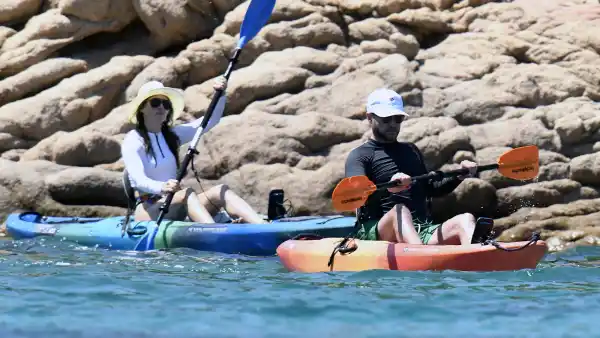 Kayaks and Kisses! Justin Timberlake, Jessica Biel Vacation in Italy: Pics