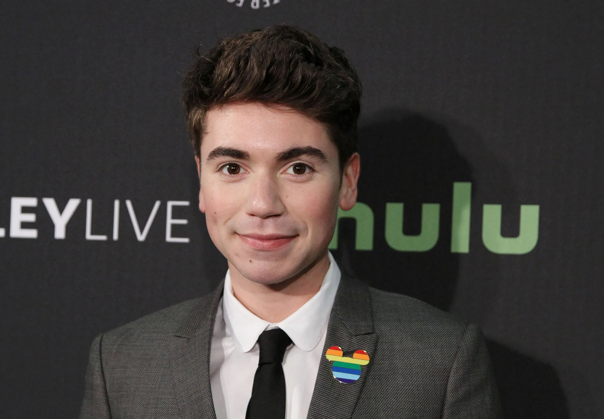 ‘Real O’Neals’ Star Noah Galvin Slams Colton Haynes’ Coming Out: It’s F–king Bulls–t