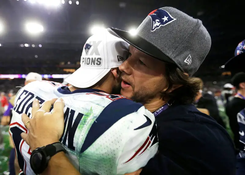 10-Times-Mark-Wahlberg-Totally-DGAF-Mark-Wahlberg-Superbowl-2015