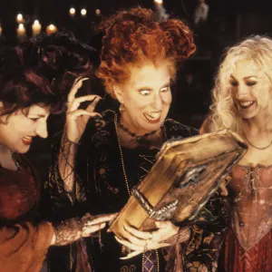 13 Best Halloween Movies To Watch in 2022