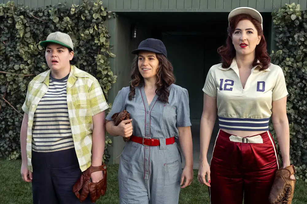 Abbi Jacobson Teases 'A League of Their Own' Season 2 03