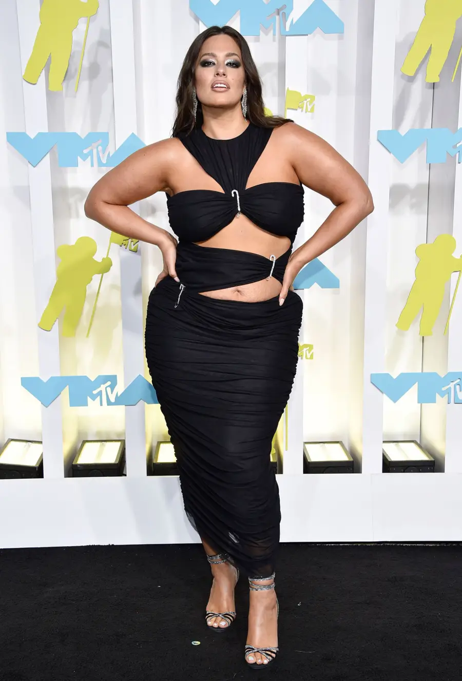All Celebs Black 2022 VMAs red carpet Ashley Graham