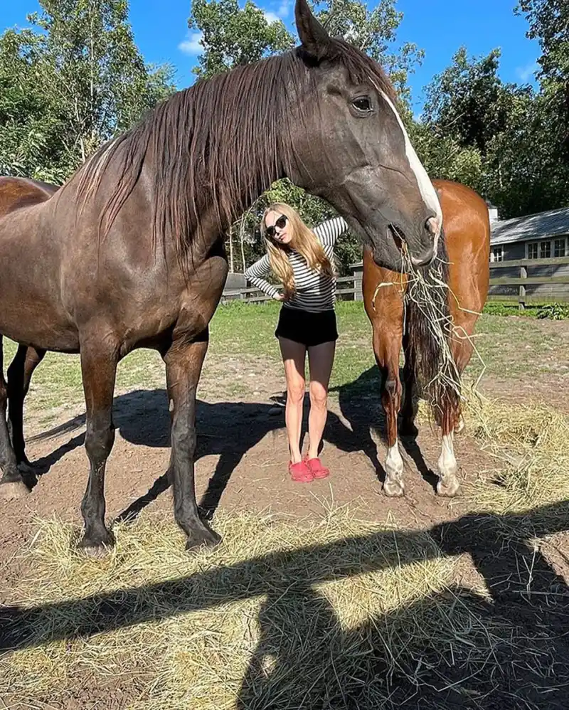 Celebrity Equestrians See Kaley Cuoco Prince William Mary-Kate Olsen and More Stars Riding Horses