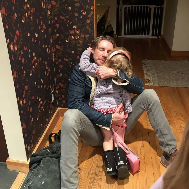 April 2019 Kristen Bell and Dax Shepard’s Sweetest Moments With Daughters Lincoln and Delta