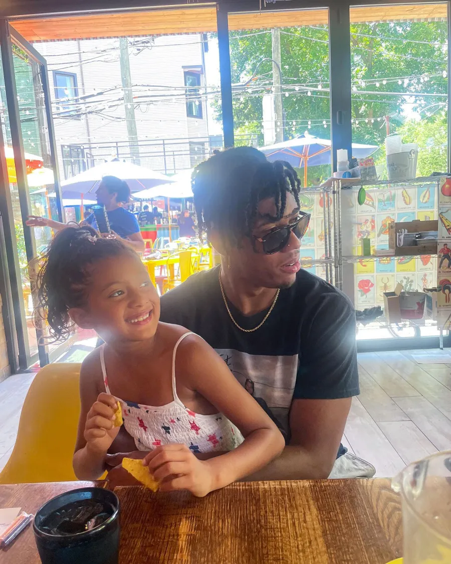 Bachelorette Nate Mitchell What Know About His Daughter More