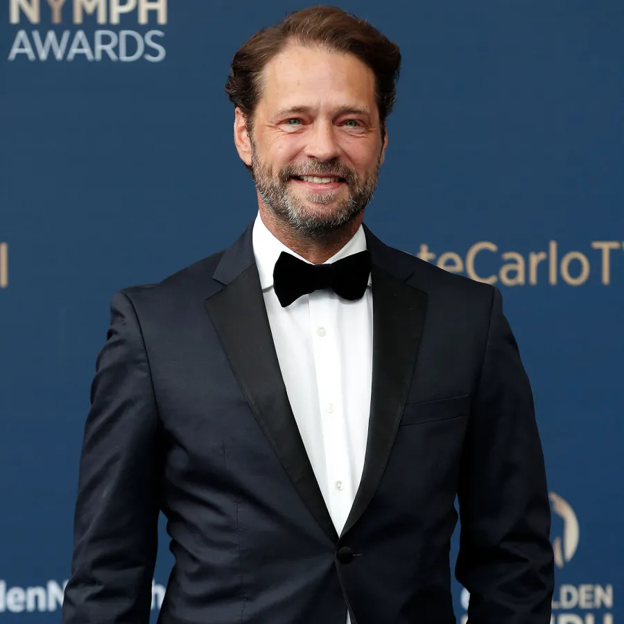 'Beverly Hills, 90210' Cast Mourns Joe E. Tata’s Death: Ian Ziering, More