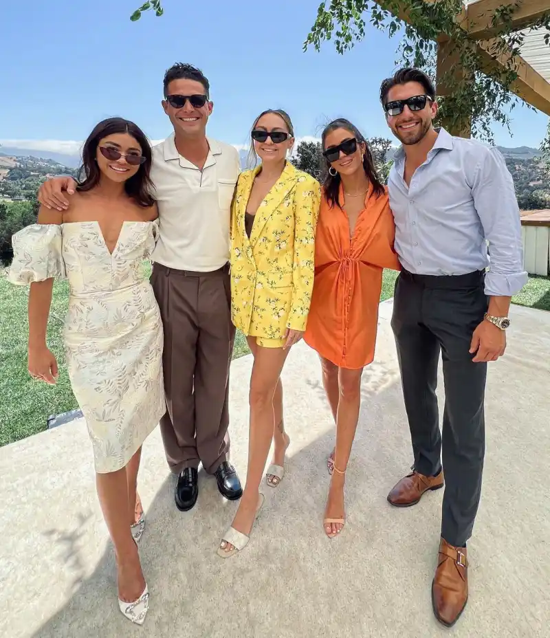 Every Member of Bachelor Nation at Sarah Hyland and Wells Adams’ Wedding Chris Harrison Chris Soules Ben Higgins and More