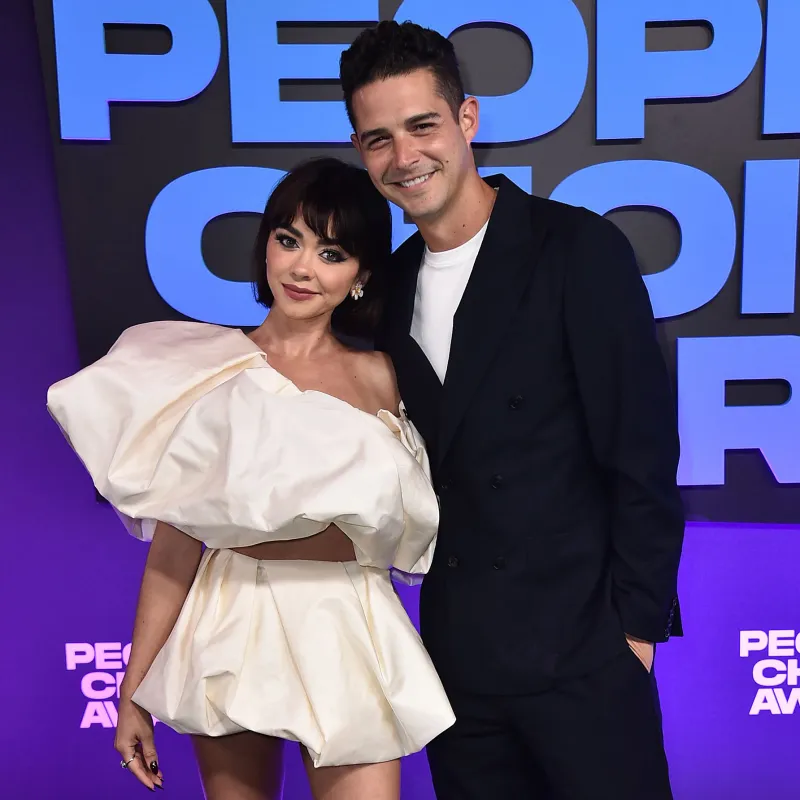 Every Member of Bachelor Nation at Sarah Hyland and Wells Adams’ Wedding Chris Harrison Chris Soules Ben Higgins and More