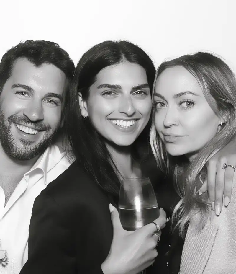 Every Member of Bachelor Nation at Sarah Hyland and Wells Adams’ Wedding Chris Harrison Chris Soules Ben Higgins and More