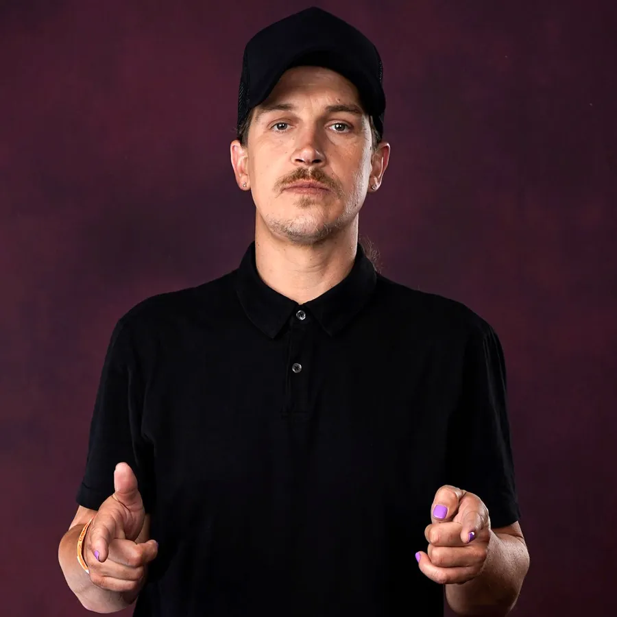 Everyone Who Did and Didn’t Attend Ben Affleck and Jennifer Lopez’ Wedding