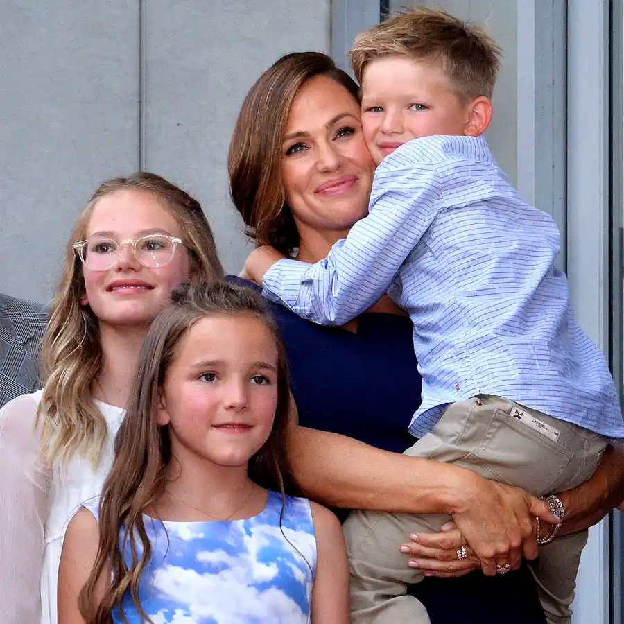 Everyone Who Did and Didn’t Attend Ben Affleck and Jennifer Lopez’ Wedding