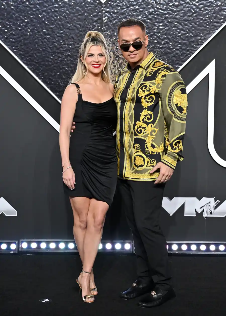 GettyImages-2171464543-Lauren-Mike-Sorrentino