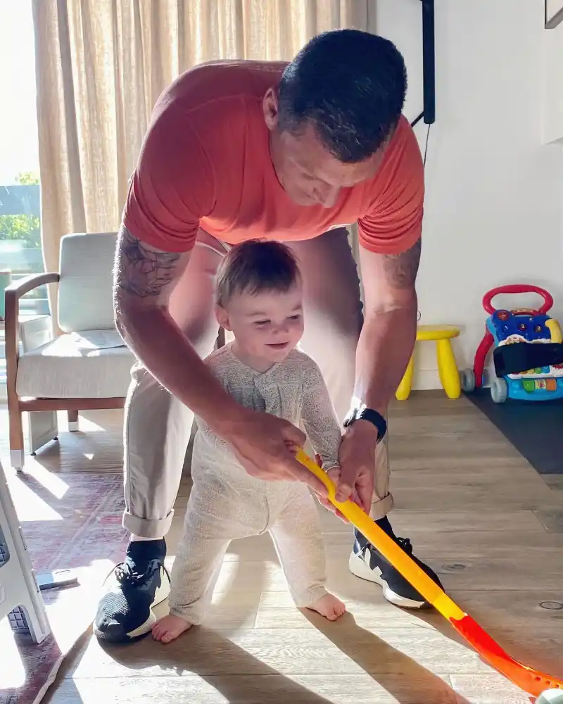 Hilary Rhoda Files Divorce From NHL Sean Avery Relationship Timeline