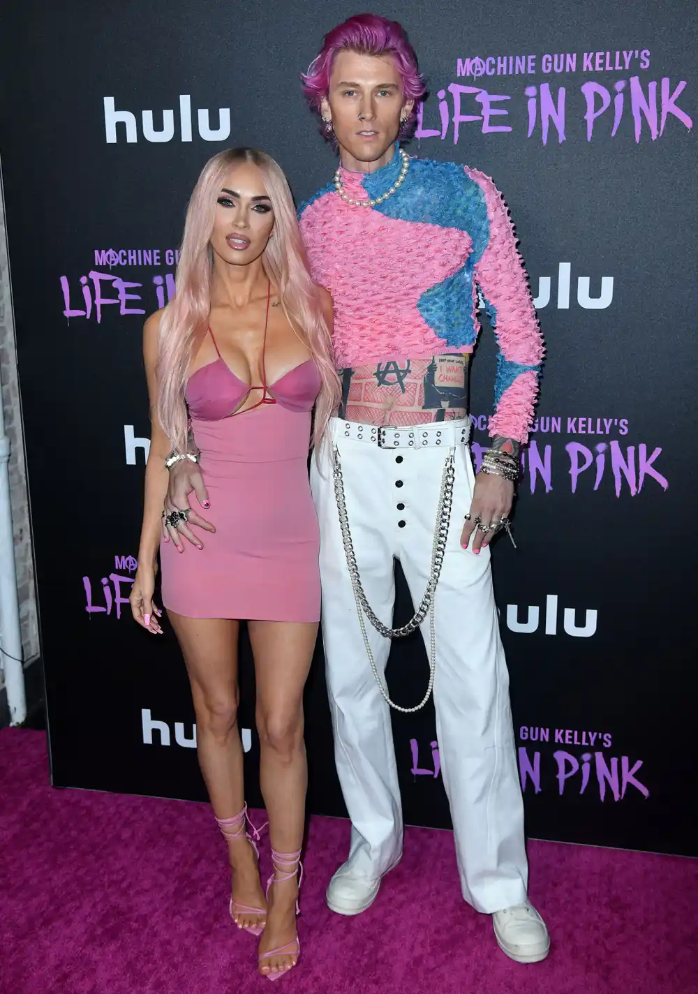 How Machine Gun Kelly and Megan Fox Manage Long-Distance Romance: &lsquo;Unbreakable&rsquo;