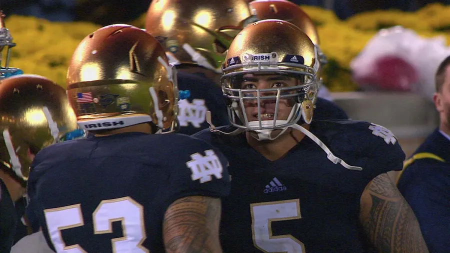 How the Manti Te'o Catfish Controversy Became a Nationwide Scandal