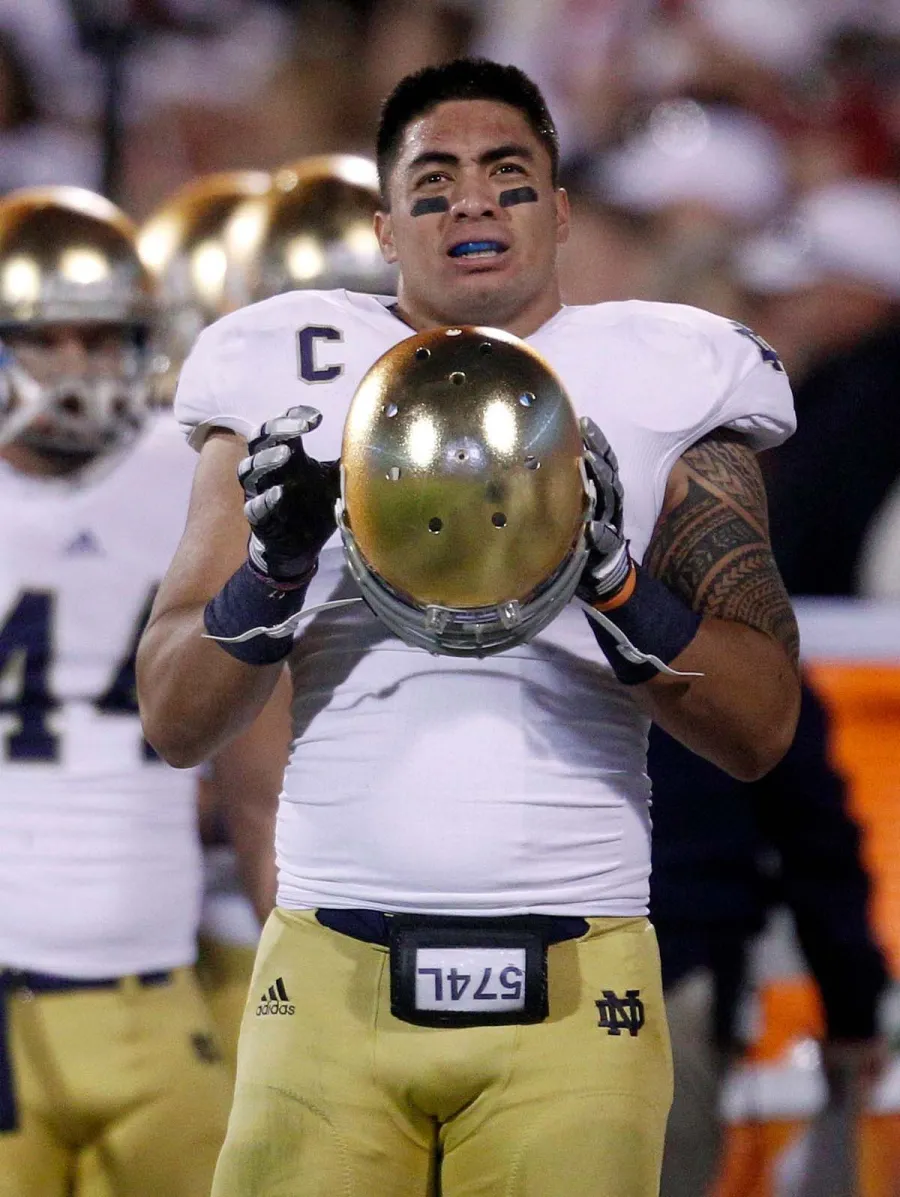 How the Manti Te'o Catfish Controversy Became a Nationwide Scandal