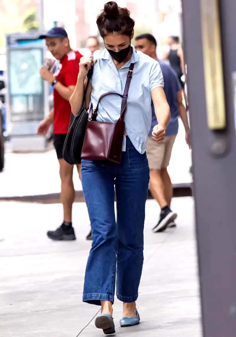 Katie Holmes, Bobby Wooten III Take a Romantic Stroll in NYC: Pics