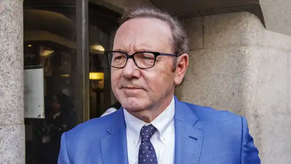 Kevin Spacey to Pay $30 Million to 'House of Cards' Producers After Being Fired for Alleged Sexual Misconduct