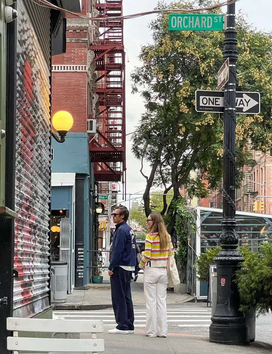 Olivia Wilde Steps Out With Harry Styles in New York City Amid Jason Sudeikis Custody Drama