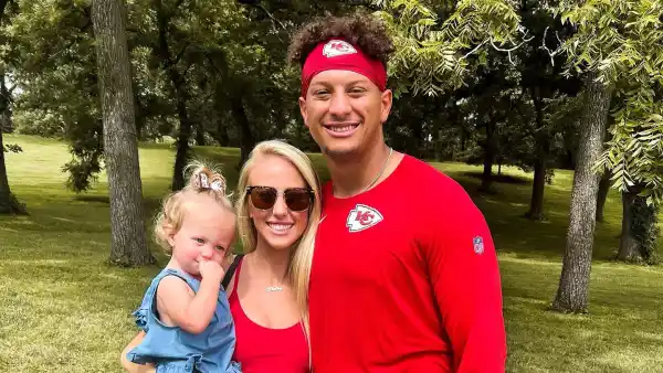 Pregnant Brittany Mahomes Supports Husband Patrick Mahomes Training Camp