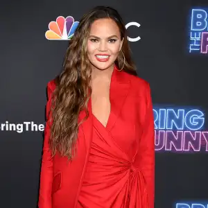 Pregnant Chrissy Teigen Shares Ultrasound Photo