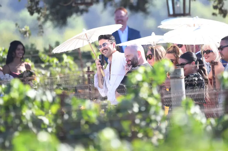 Sarah Hyland and Wells Adams' Wedding Photo Album