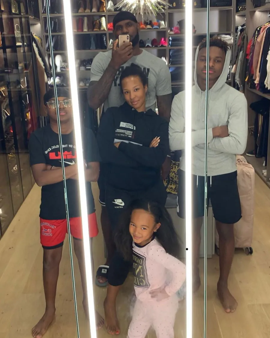 See LeBron James and Wife Savannah's Sweetest Moments With Their 3 Kids