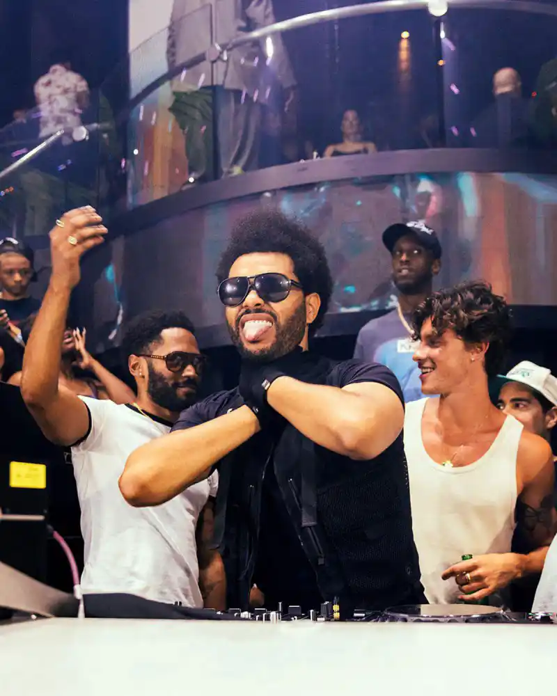 Shawn Mendes and The Weeknd Dj Booth Takeover Hot PIcs