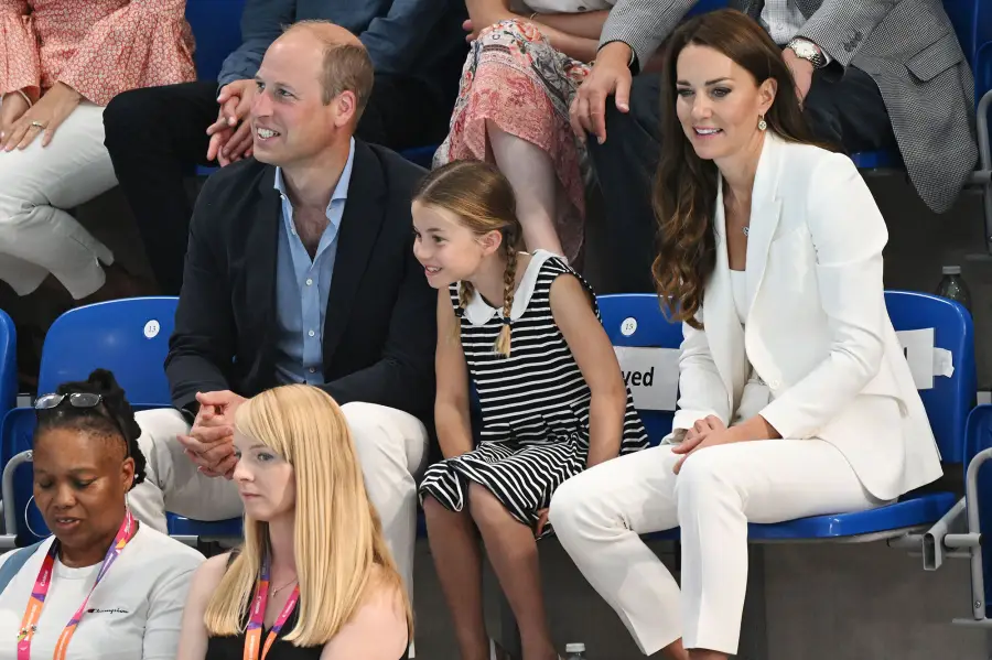 Sports Fan Princess Charlotte Joins Parents Commonwealth Games Photos
