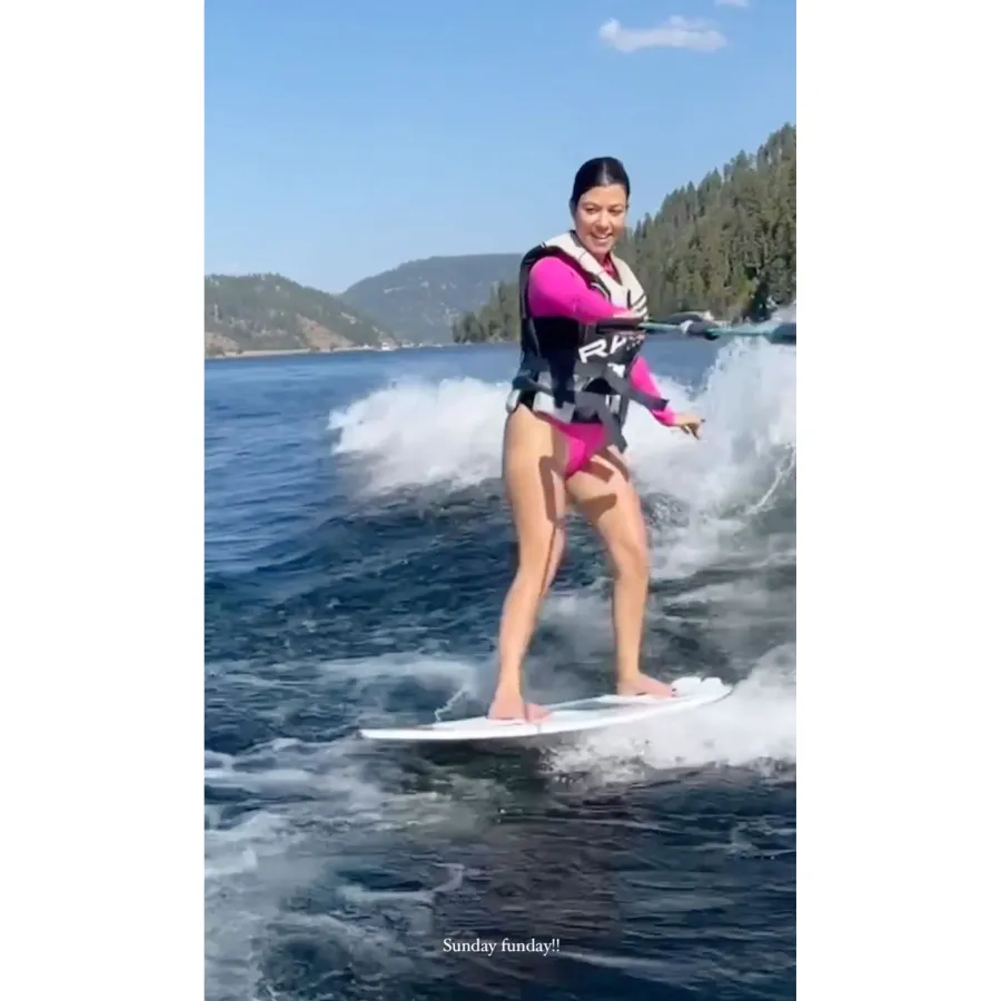 Sunday Funday Kourtney Kardashian Travis Barker Enjoy Family Lake Trip