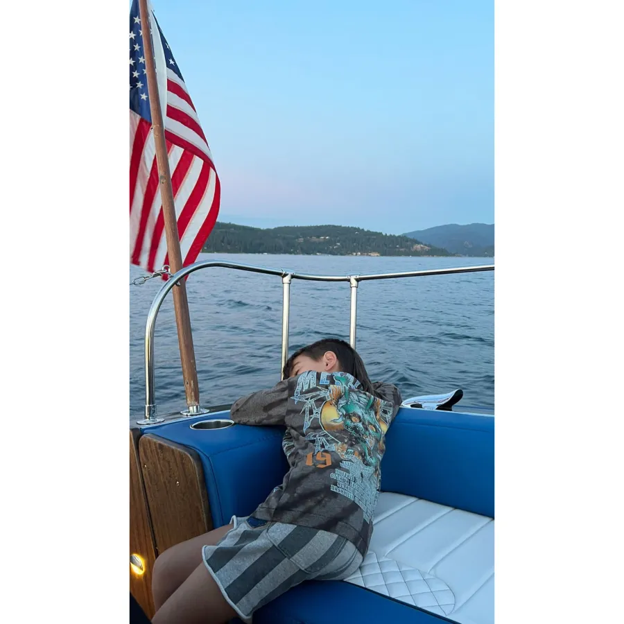 Sunday Funday Kourtney Kardashian Travis Barker Enjoy Family Lake Trip