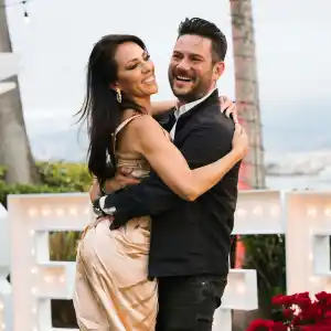 Vanessa Villela and Tom Fraud Proposal 2