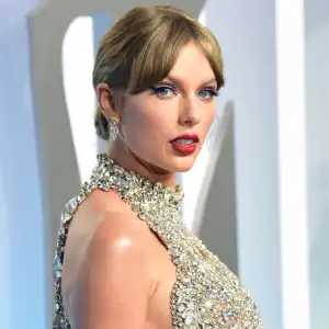 Wildest Beauty 2022 VMAs Taylor Swift