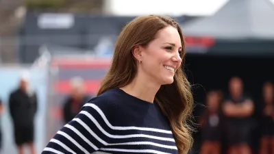 duchess-kate-striped-sweater