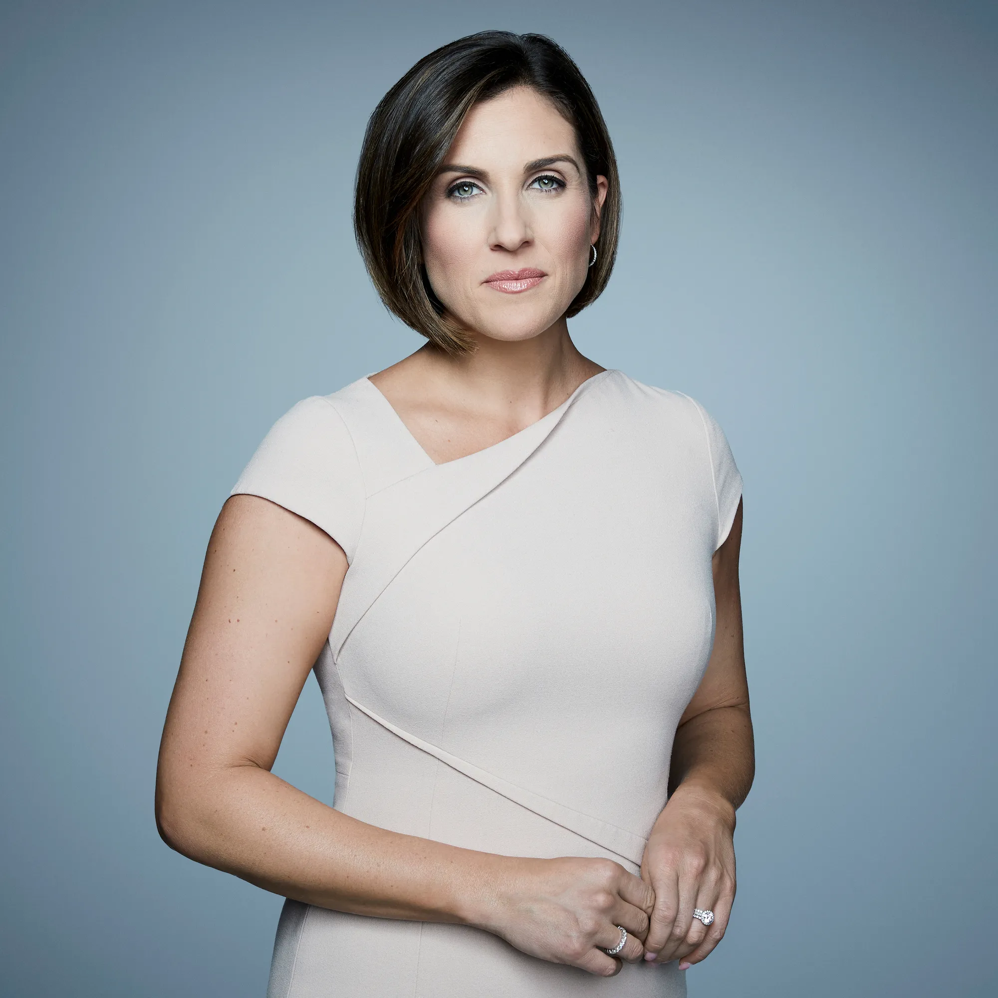 Former NBC Anchor Lynn Smith Reveals Why She Said Goodbye To TV and Put Family First