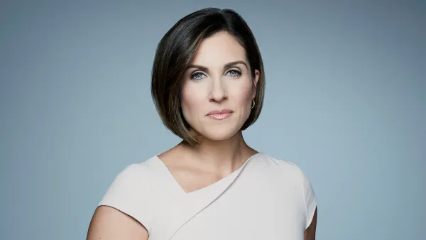 Former NBC Anchor Lynn Smith Reveals Why She Said Goodbye To TV and Put Family First