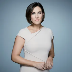 Former NBC Anchor Lynn Smith Reveals Why She Said Goodbye To TV and Put Family First